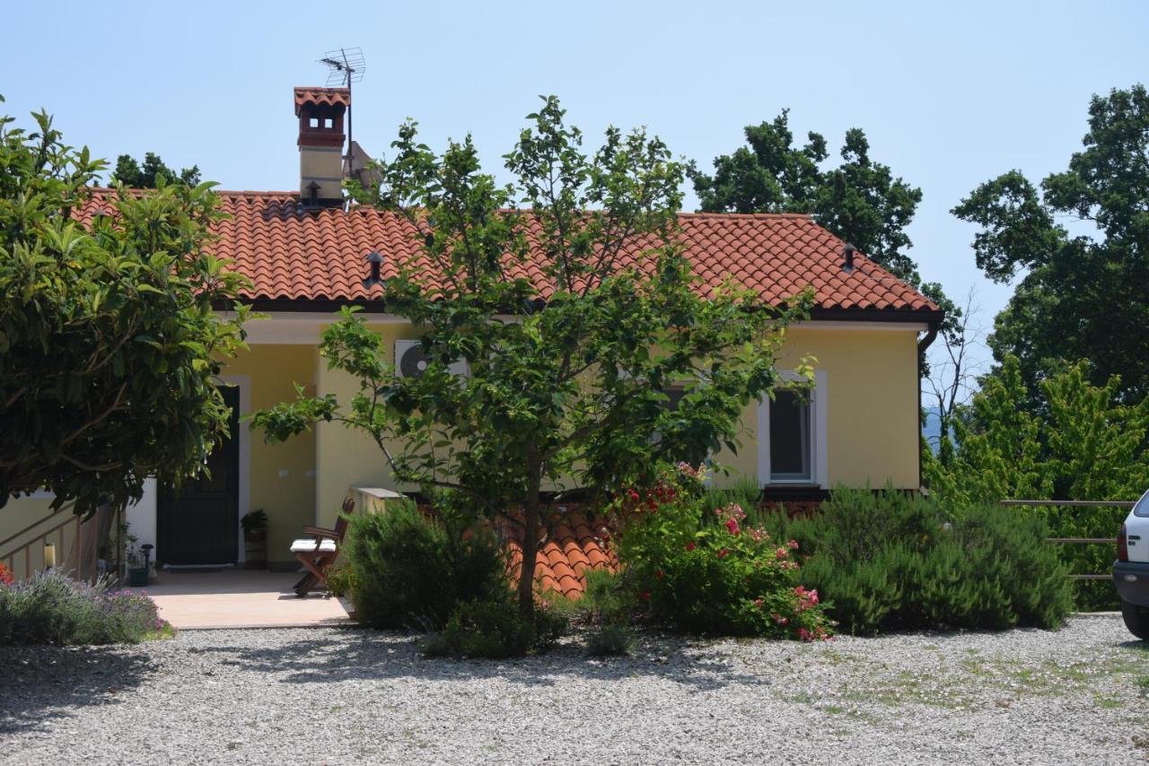 Apartments Sandra Brseč Εξωτερικό φωτογραφία
