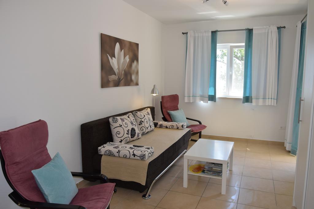Apartments Sandra Brseč Εξωτερικό φωτογραφία