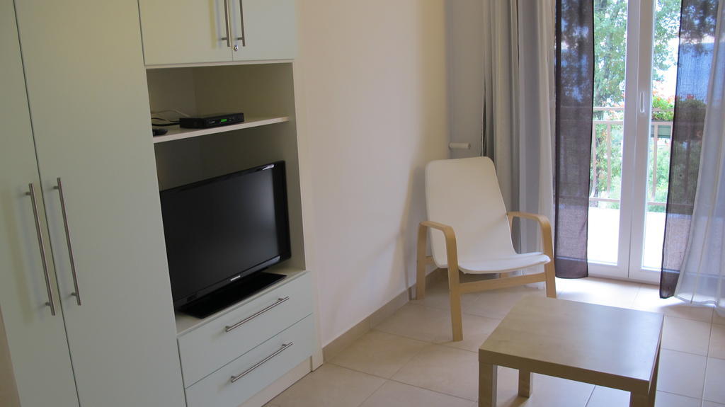 Apartments Sandra Brseč Δωμάτιο φωτογραφία